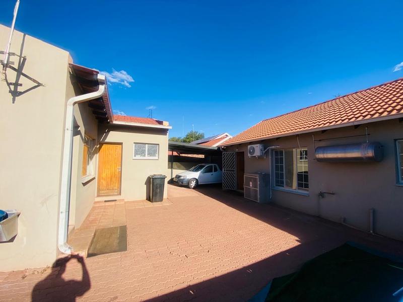 3 Bedroom Property for Sale in Kathu Northern Cape